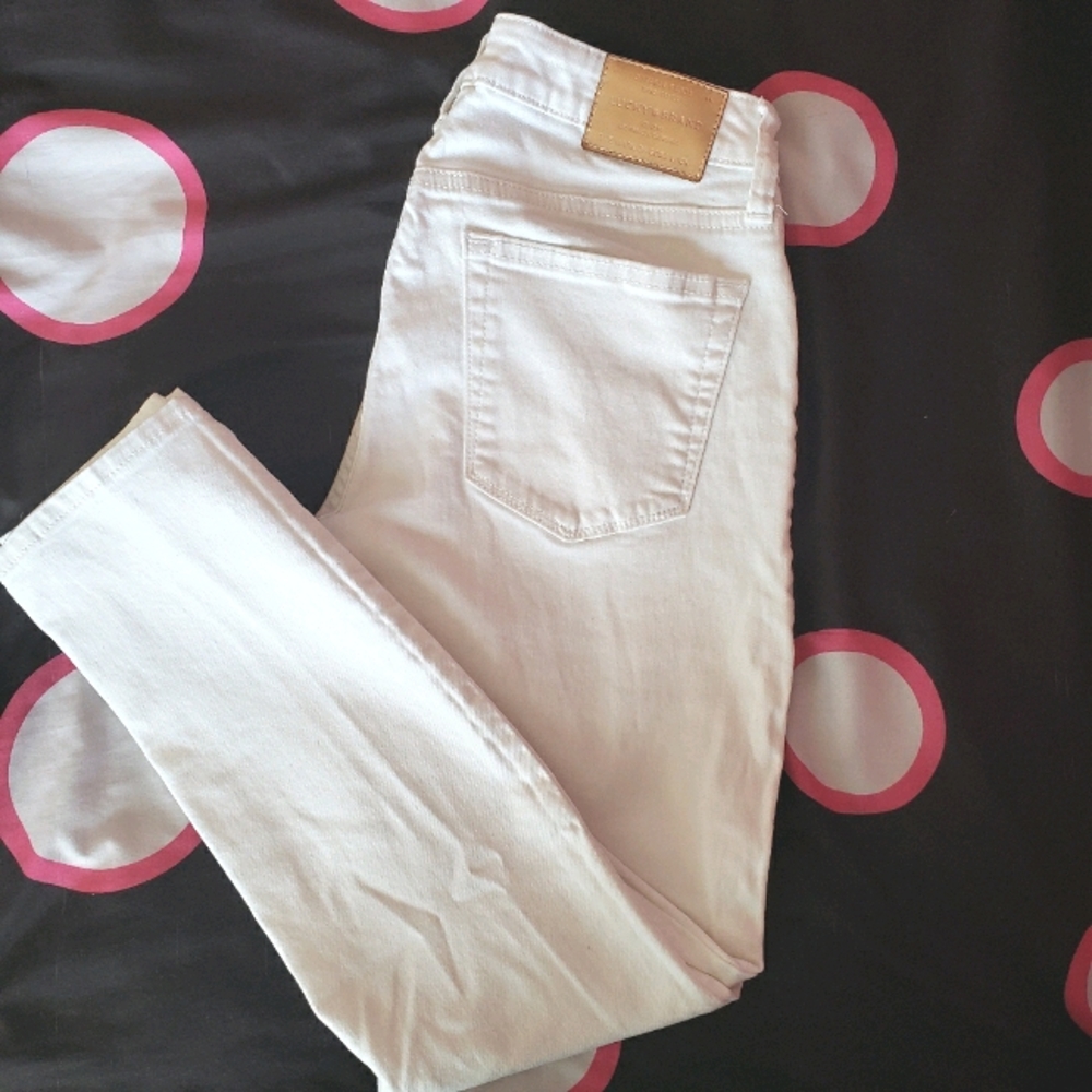 BRAND NEW Lucky Brand White Lolita Crop Jeans